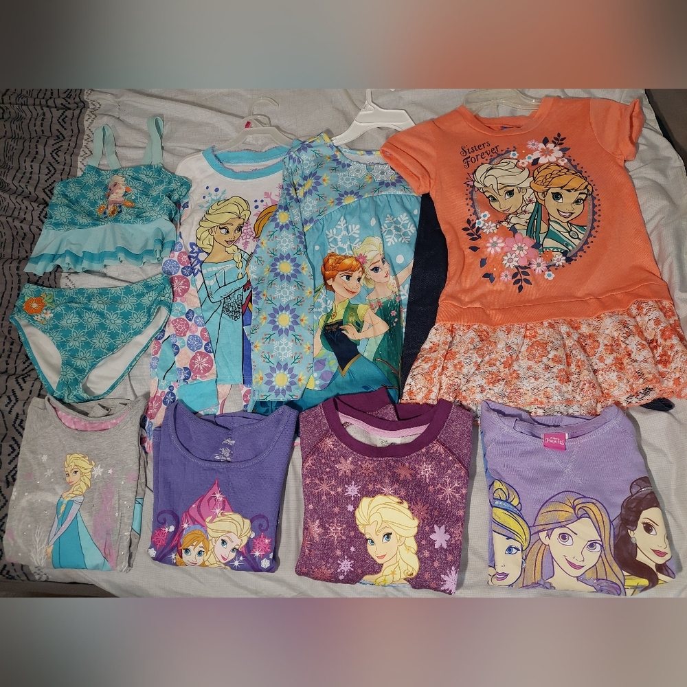 Excellent Condition Size 7/8 Disney Princess Frozen Anna & Elsa Bundle